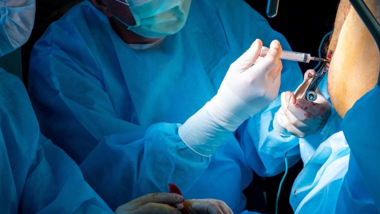 Anal Fissure Treatment in Multan for Painful Bowel Movements treatment at Le Pearl Aesthetic Clinic